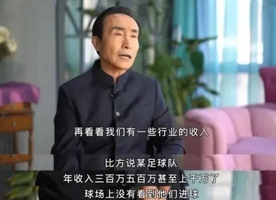 逼真的大片视效同样成为大家观影感受中的“热搜词”，观众们都惊叹于这场天花板级别的视听盛宴